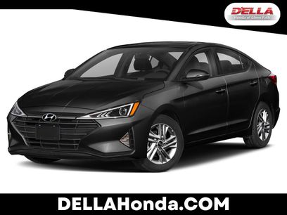 Used 2020 Hyundai Elantra SE w/ Cargo Package (C1)