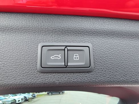 New 2025 Audi Q3 2.0T Premium Plus image 13