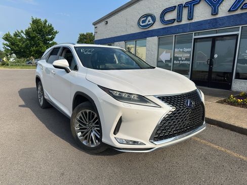 Used 2020 Lexus RX 450hL Luxury w/ Accessory Package AWD/4WD image 2