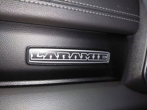 Used 2022 RAM 1500 Laramie AWD/4WD image 27