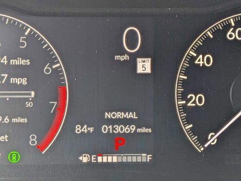 Certified 2025 Honda Pilot EX-L image 28