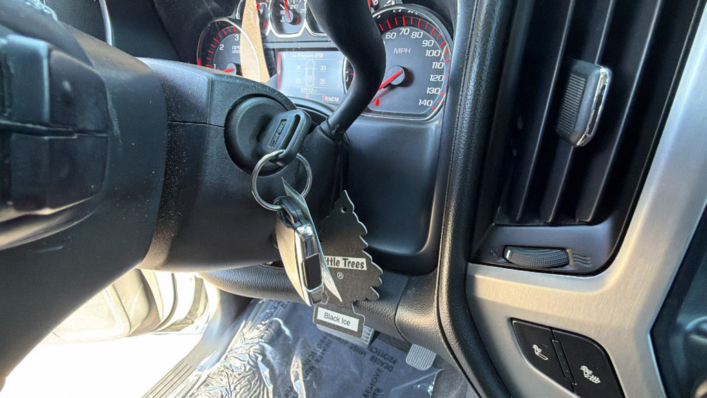 Used 2015 GMC Sierra 1500 SLT w/ SLT Crew Cab Value Package RWD image 17