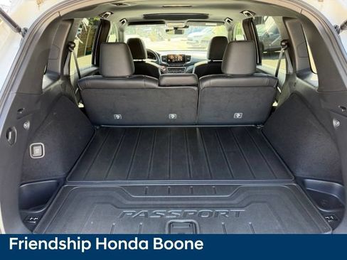 Used 2025 Honda Passport EX-L image 41