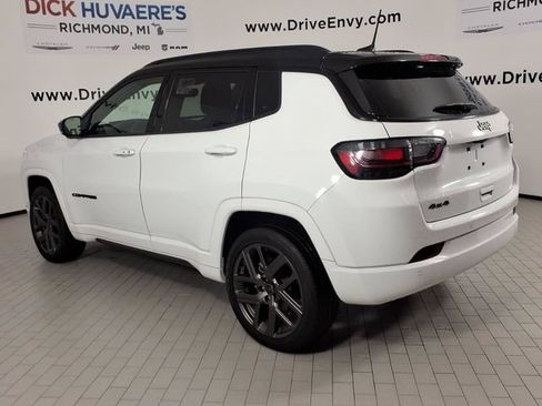 Used 2025 Jeep Compass Limited w/ Driver Assist Group I AWD/4WD image 6