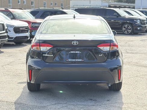 Used 2022 Toyota Corolla LE image 4