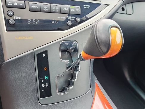 Used 2010 Lexus RX 350 AWD image 32