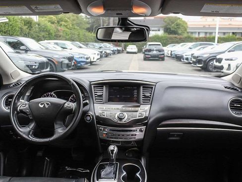 Used 2020 INFINITI QX60 Luxe w/ Essential Package FWD image 13