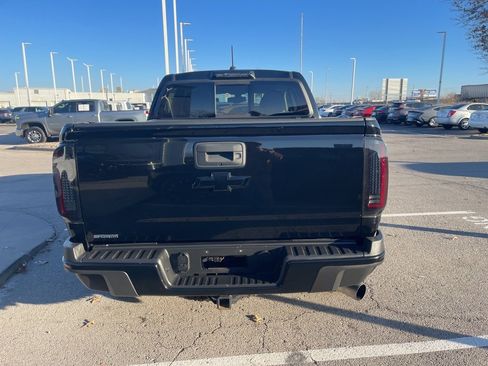 Used 2018 Chevrolet Colorado ZR2 image 4