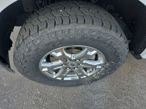 Used 2022 Ford F150 Lariat w/ Equipment Group 502A High AWD/4WD image 10