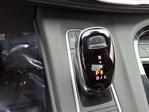 Certified 2021 Cadillac Escalade Sport image 34