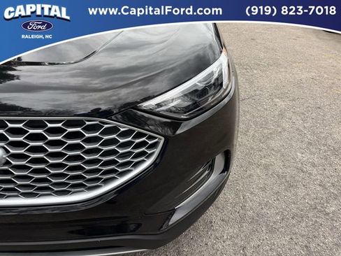 Certified 2024 Ford Edge SEL image 11