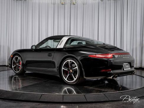 Used 2015 Porsche 911 Targa 4S AWD/4WD image 12