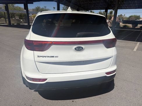 Used 2017 Kia Sportage LX FWD image 7