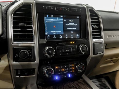 Used 2018 Ford F250 Lariat w/ Lariat Ultimate Package image 26