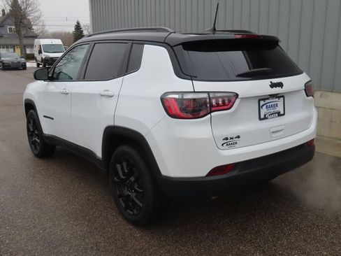 Used 2023 Jeep Compass Altitude w/ Convenience Group image 8