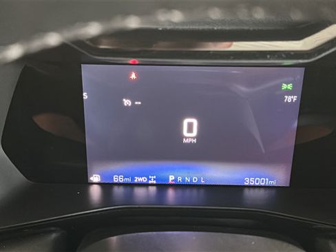 Used 2023 Chevrolet Colorado LT w/ LT Convenience Package III AWD/4WD image 16