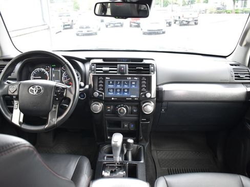 Certified 2021 Toyota 4Runner TRD Off-Road Premium w/ Moonroof Package AWD/4WD image 26