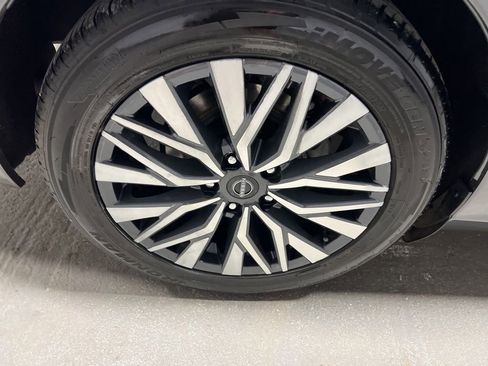 Used 2024 Nissan Altima 2.5 SV FWD image 38