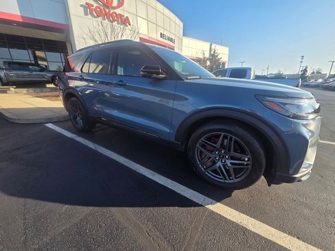 Used 2025 Ford Explorer ST w/ Sun And Sound Package image 1