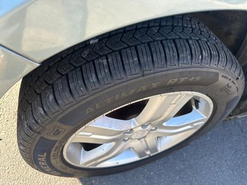 Used 2010 Subaru Forester 2.5X Premium image 9