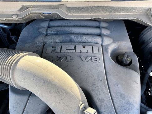 Certified 2018 RAM 1500 Sport w/ Hydro Blue Sport Package image 32