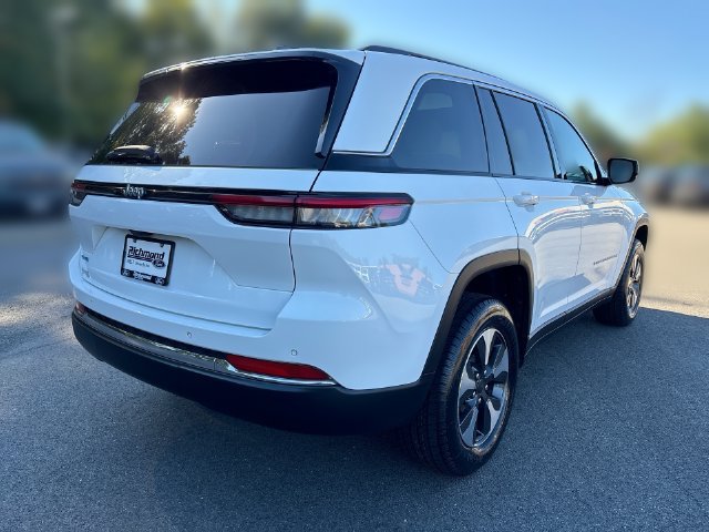 Used 2024 Jeep Grand Cherokee Limited 4xe AWD/4WD image 8