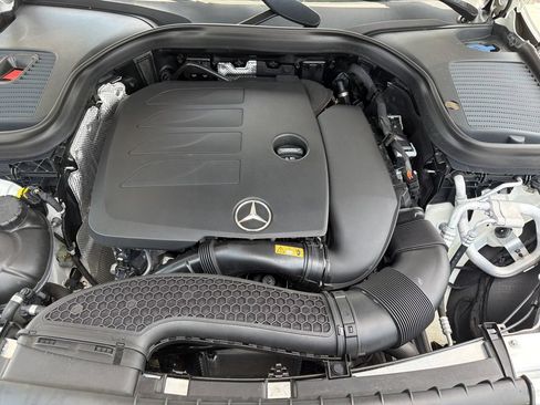 Used 2020 Mercedes-Benz GLC 300 image 25
