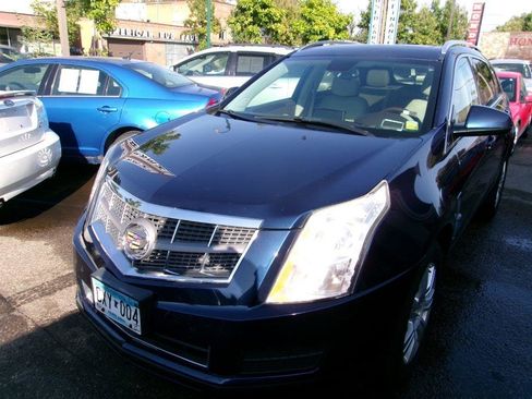 Used 2011 Cadillac SRX Luxury image 2