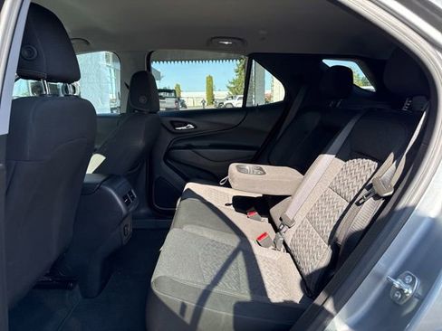 Used 2024 Chevrolet Equinox LT AWD/4WD image 10