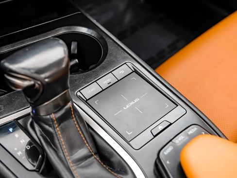 Used 2019 Lexus UX 200 w/ Premium Package FWD image 25