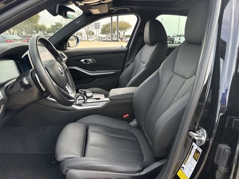 Used 2020 BMW 330i Sedan w/ Convenience Package image 26