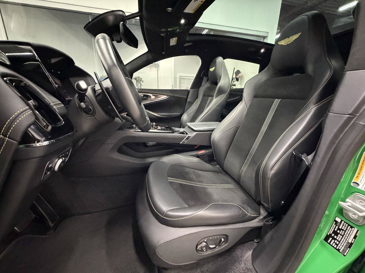Used 2025 Aston Martin DBX 707 AWD/4WD image 9