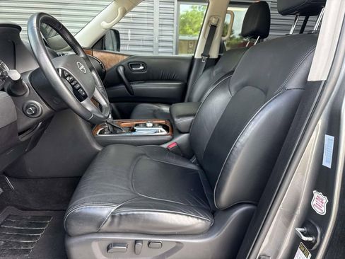 Used 2023 Nissan Armada SL RWD image 5