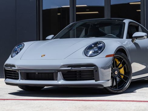 Certified 2024 Porsche 911 Turbo S image 7
