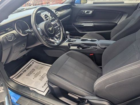 Used 2020 Ford Mustang Coupe image 4