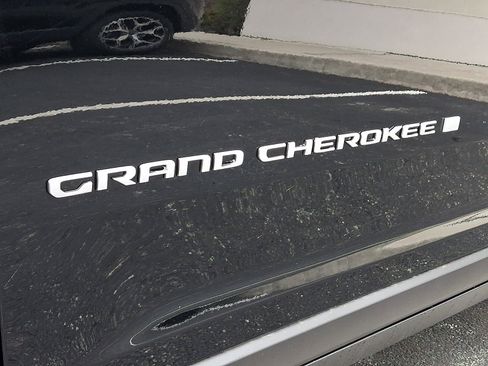New 2026 Jeep Grand Cherokee Limited image 19