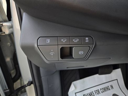 Used 2026 Kia EV9 Land AWD/4WD image 13