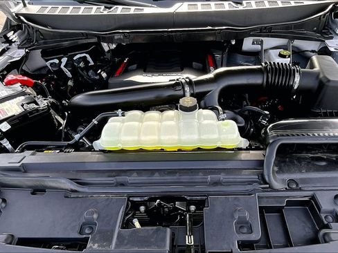 Used 2025 Ford F150 Raptor image 27