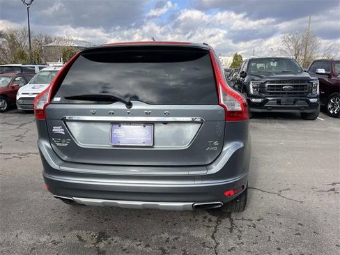 Used 2016 Volvo XC60 T6 Platinum image 4