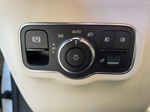 Used 2022 Mercedes-Benz GLA 250 GLA 250 image 22