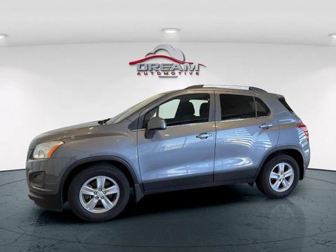 Used 2015 Chevrolet Trax LT w/ LPO, Protection Package FWD image 12