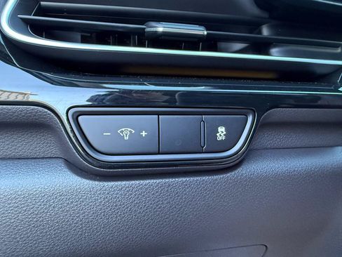Used 2025 Kia Carnival SX Prestige FWD image 13