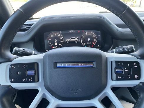Used 2023 Land Rover Defender 110 S AWD/4WD image 20