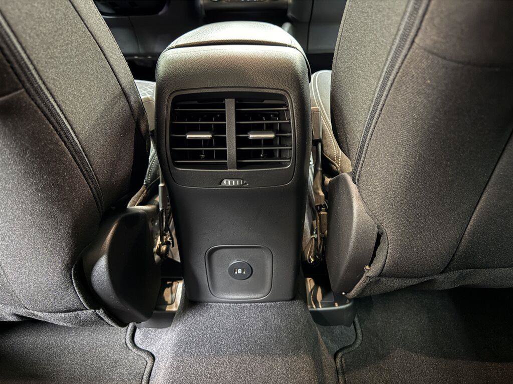 Used 2023 Ford Escape Active AWD/4WD image 24