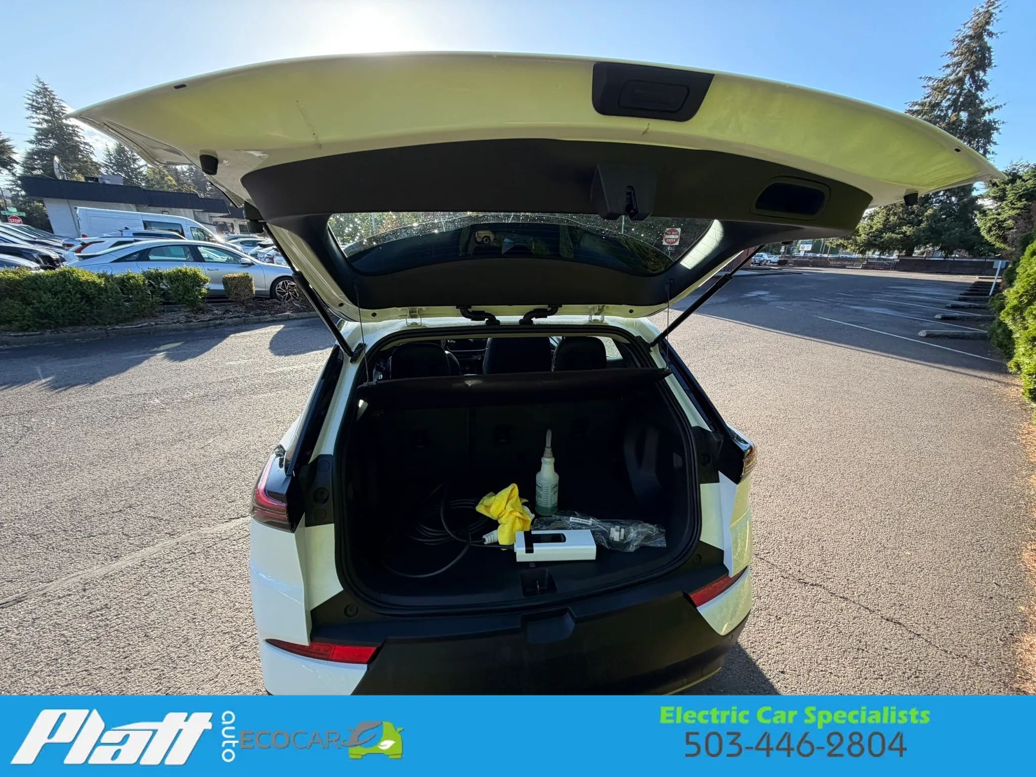 Used 2022 Chevrolet Bolt EUV Premier w/ Sun & Sound Package FWD image 46