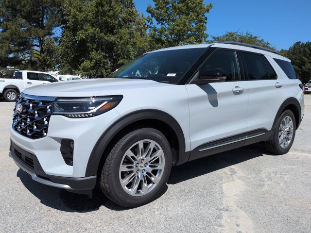 New 2027 Ford Explorer Platinum RWD image 7