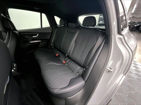 Used 2026 Mercedes-Benz EQE 320 4MATIC SUV image 17