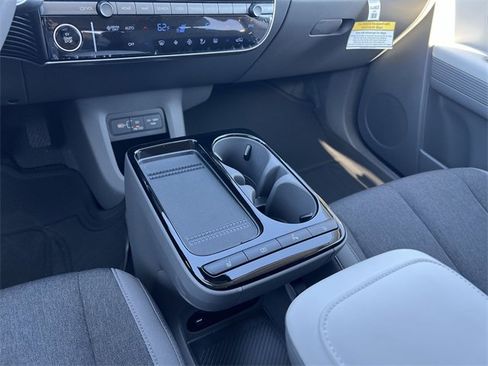New 2026 Hyundai Ioniq 5 SE image 18