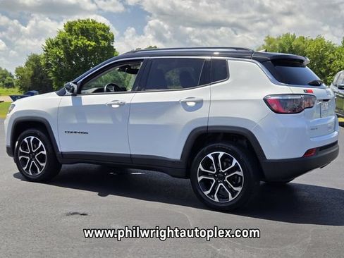 Used 2022 Jeep Compass Limited AWD/4WD image 5