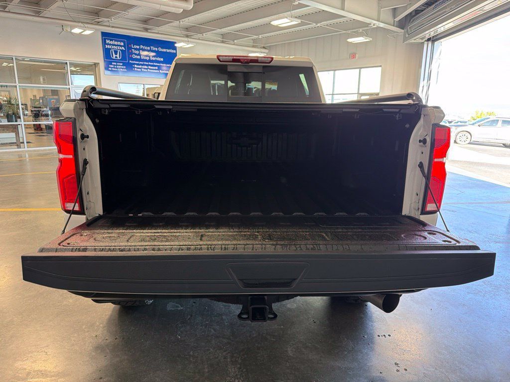 Used 2026 Chevrolet Silverado 2500 ZR2 AWD/4WD image 28